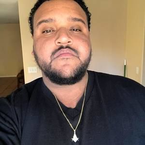 Meet your Posher, Devin